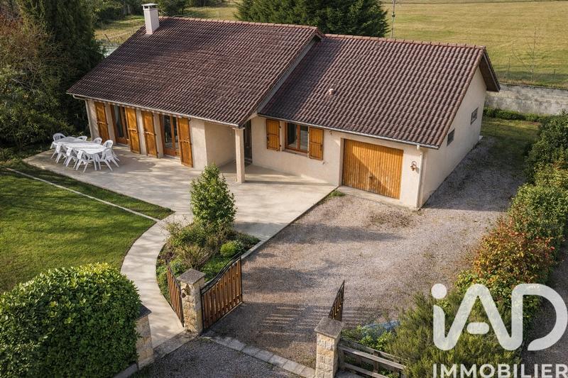 Maison - 98 m² - 4 pièces