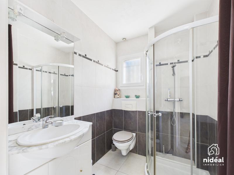 Villa - 130 m² - 5 pièces