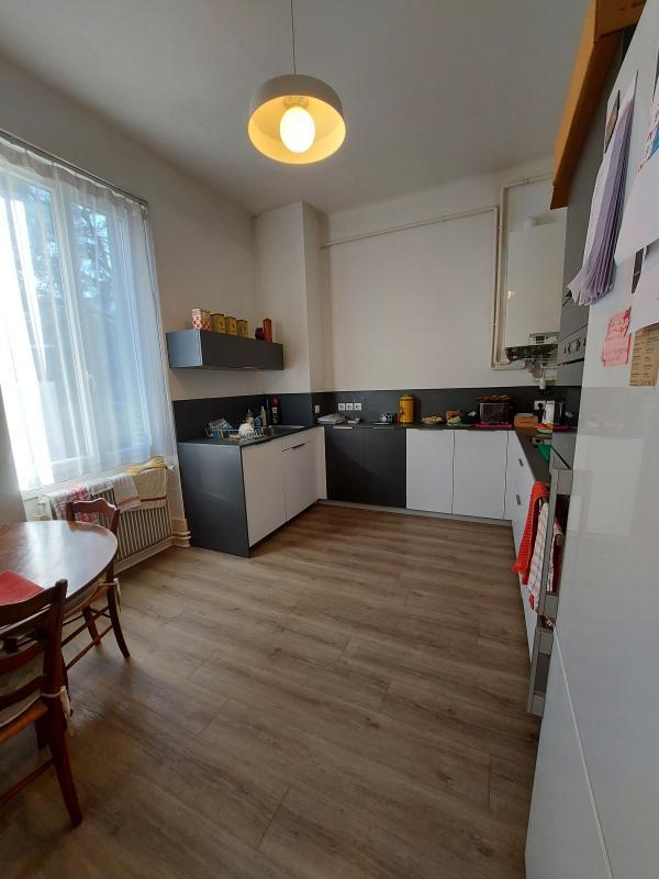 Appartement - 143 m² - 4 pièces