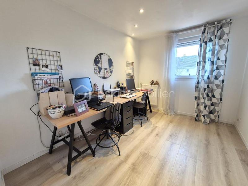 Maison - 103 m² - 6 pièces