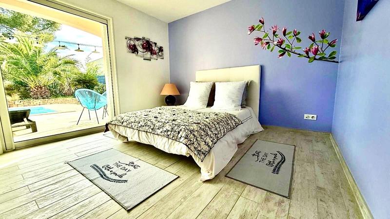 Maison - 207 m² - 5 pièces