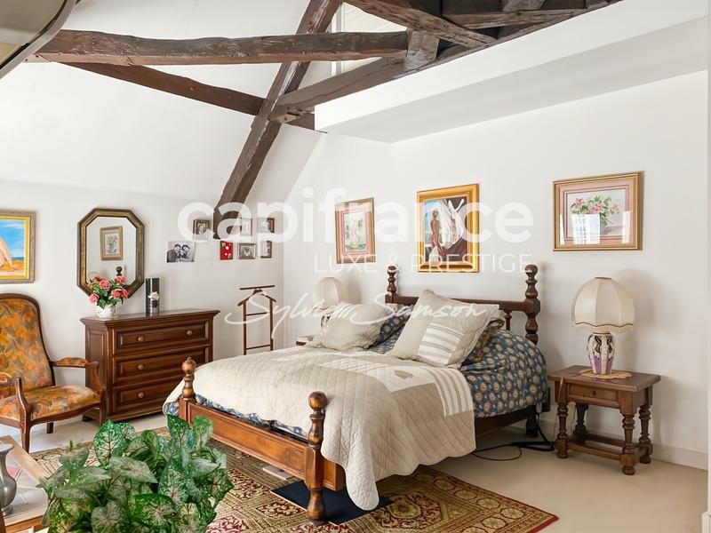 Appartement - 180 m² - 4 pièces