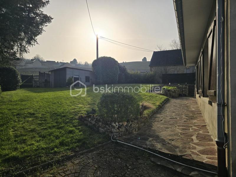 Maison - 223 m² - 6 pièces