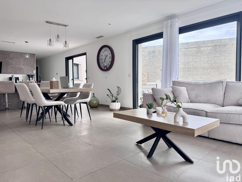 Maison - 225 m² - 5 pièces