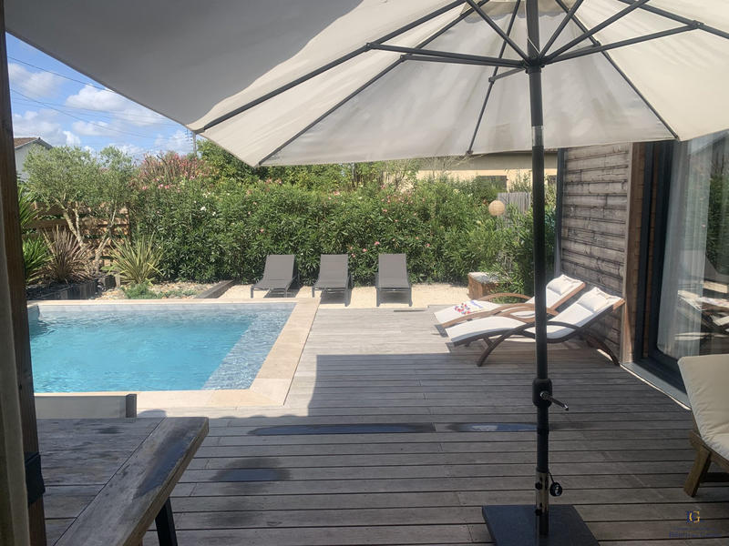 Maison - 100 m² - 4 pièces