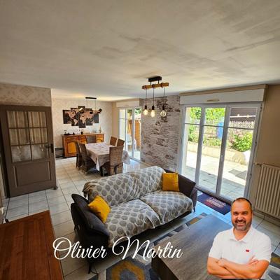 Maison de ville - 101 m² - 5 pièces