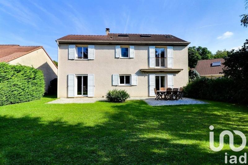 Maison - 144 m² - 7 pièces