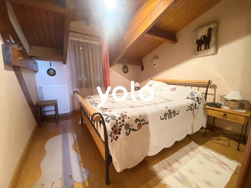 Maison traditionnelle - 200 m² - 8 pièces