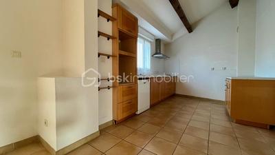 Appartement - 104 m² - 5 pièces