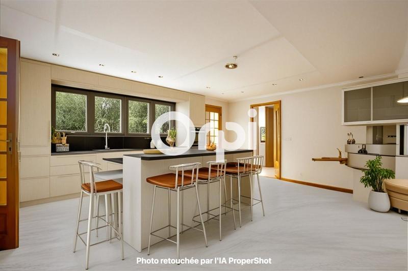 Maison - 177 m² - 7 pièces