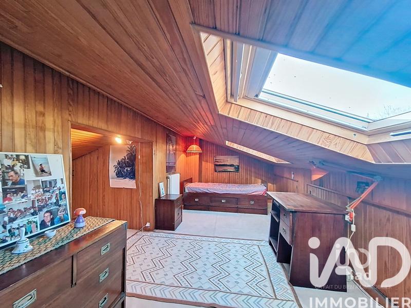 Maison - 104 m² - 6 pièces