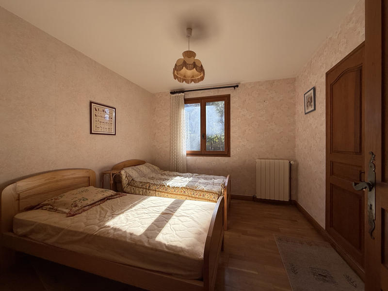 Maison - 210 m² - 4 pièces