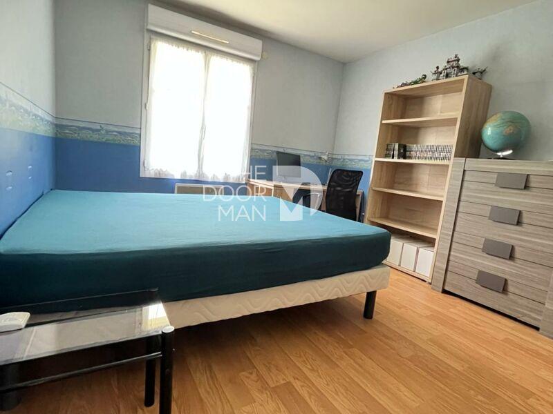 Maison - 175 m² - 7 pièces