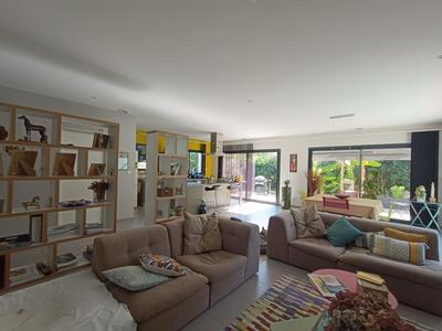 Maison - 160 m² - 5 pièces