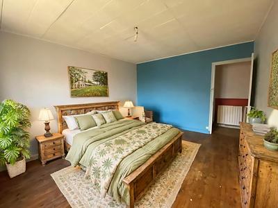 Maison - 200 m² - 4 pièces