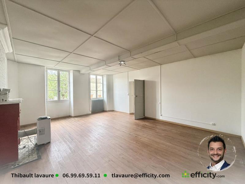 Maison - 193 m² - 6 pièces