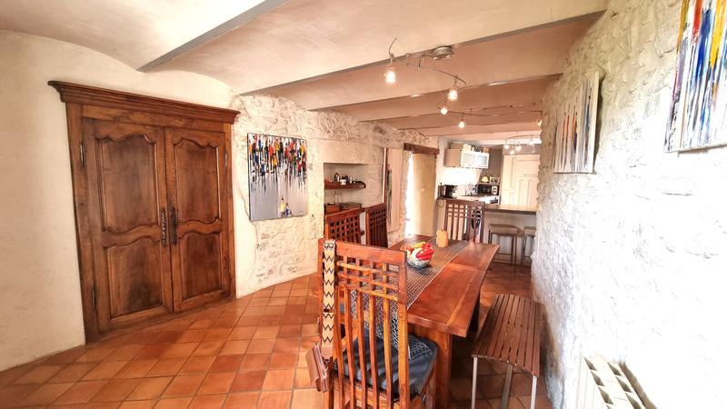 Maison en pierre - 165 m² - 7 pièces