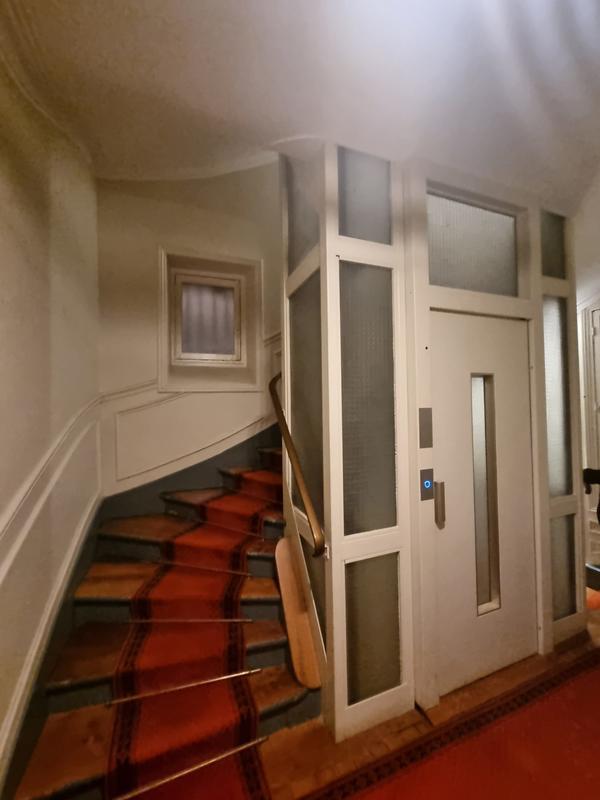 Appartement - 93 m² - 4 pièces