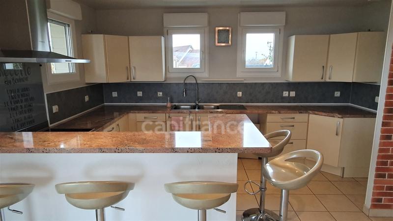 Maison - 100 m² - 4 pièces