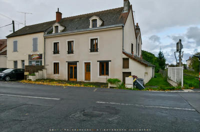 Immeuble - 180 m² - 7 pièces