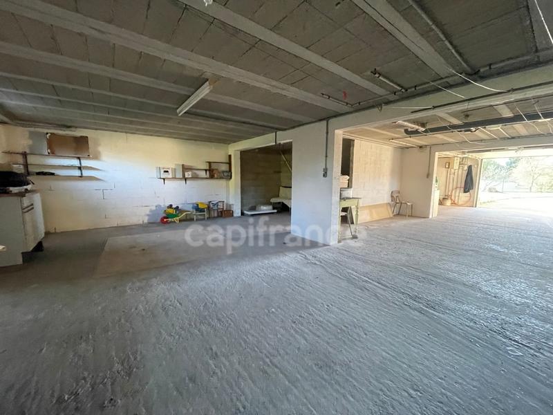 Maison - 102 m² - 5 pièces