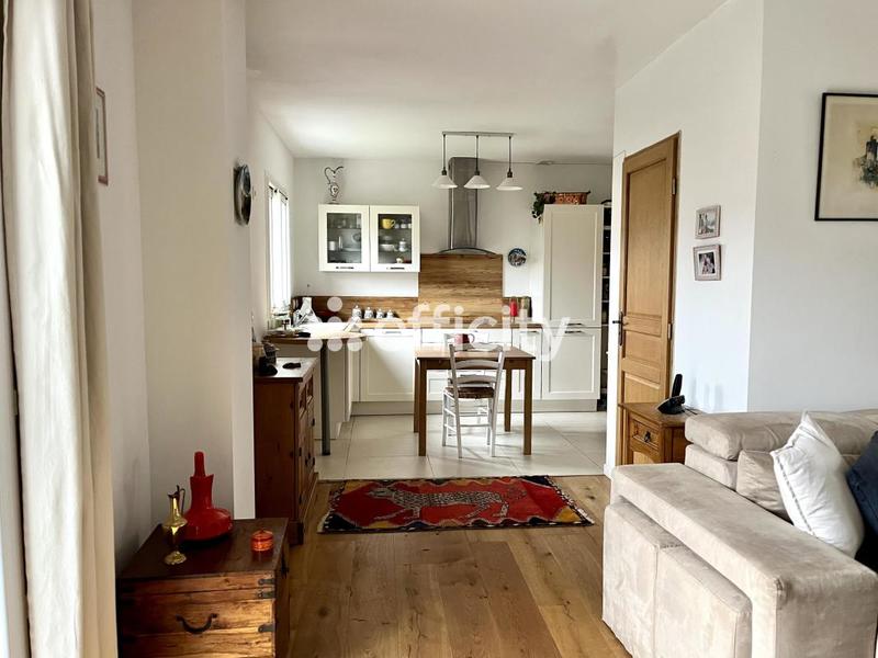 Maison - 80 m² - 3 pièces