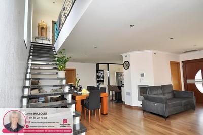 Villa - 130 m² - 5 pièces