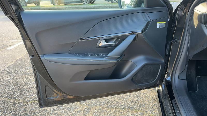 Peugeot 208 2 1.2 PureTech 130 Eat8 Gt