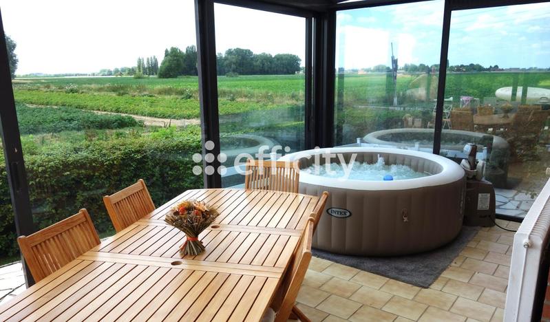 Maison - 207 m² - 5 pièces