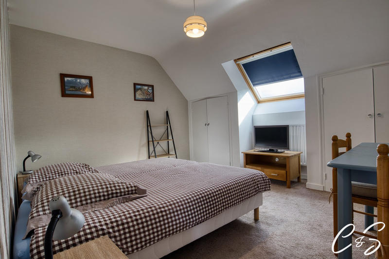 Maison - 190 m² - 7 pièces