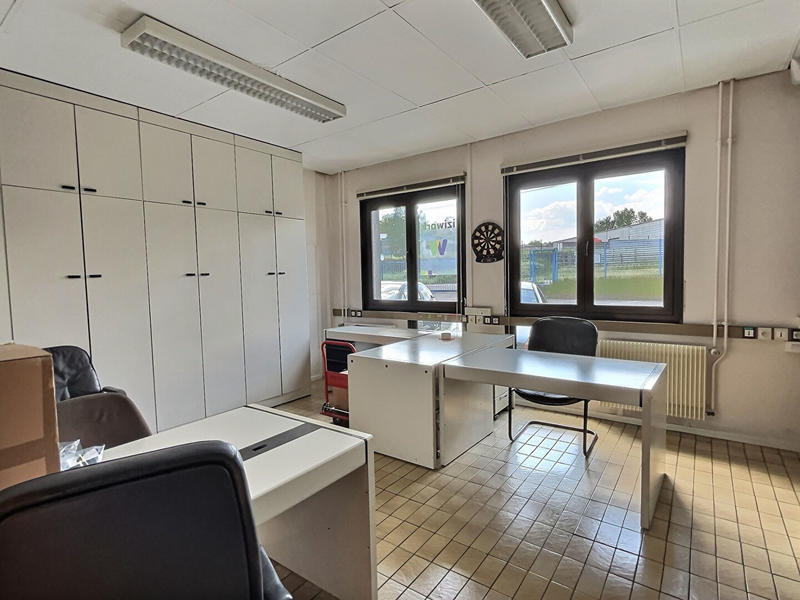 Local d'activité / Entrepôt - 4 500 m²