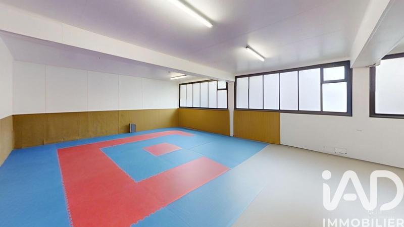 Maison - 310 m² - 10 pièces