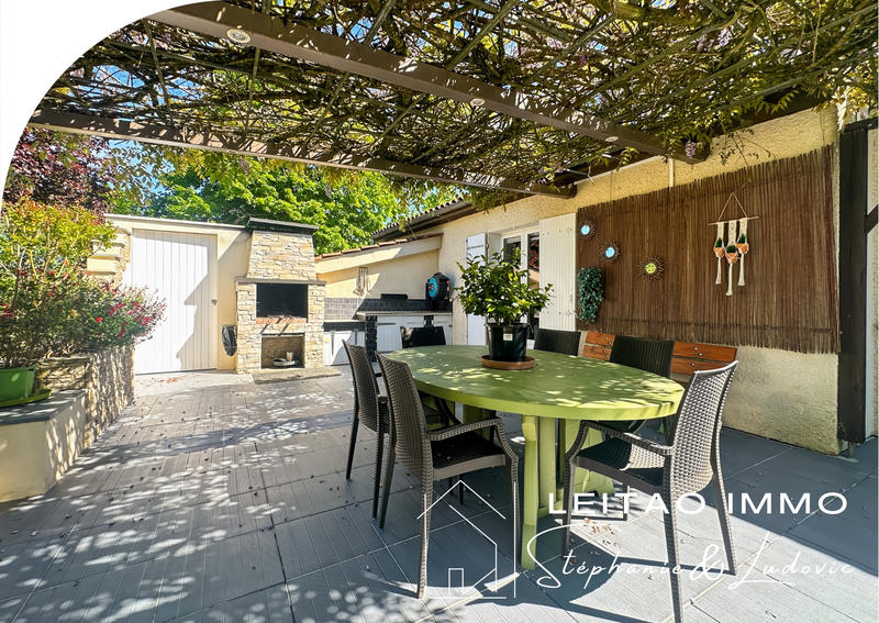 Maison - 150 m² - 5 pièces