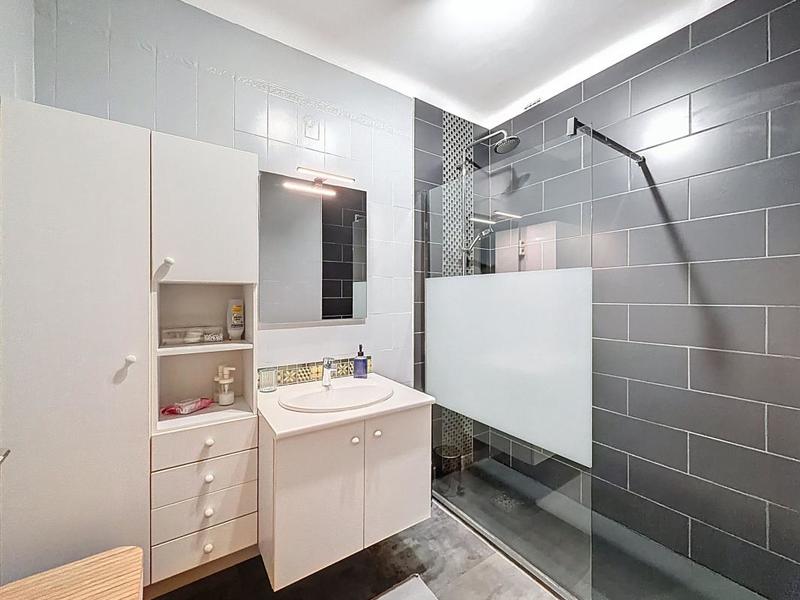 Appartement - 77 m² - 3 pièces