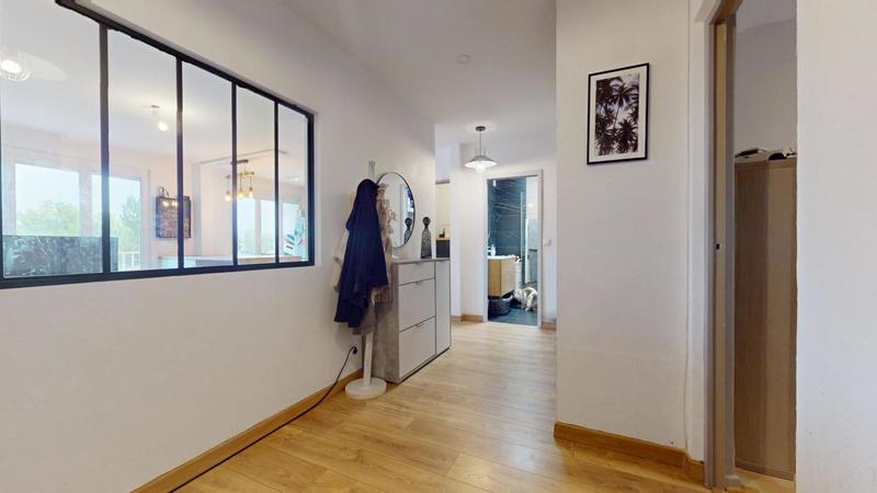 Appartement - 65 m² - 3 pièces