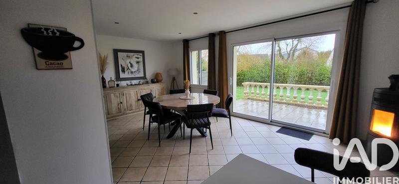 Maison - 92 m² - 5 pièces