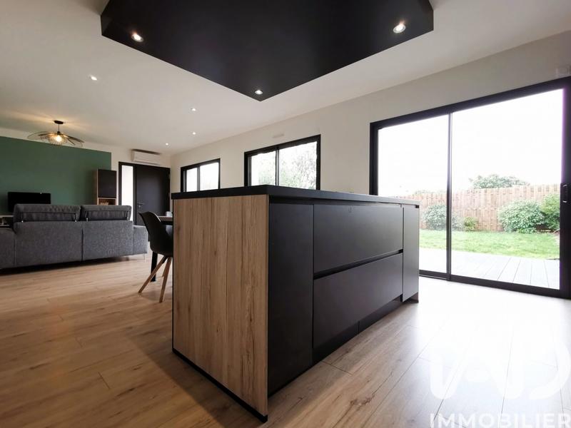 Maison - 105 m² - 5 pièces