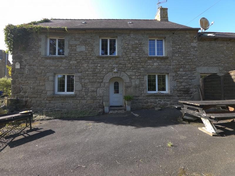 Maison - 106 m² - 5 pièces