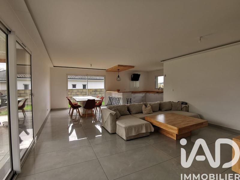 Maison - 142 m² - 5 pièces