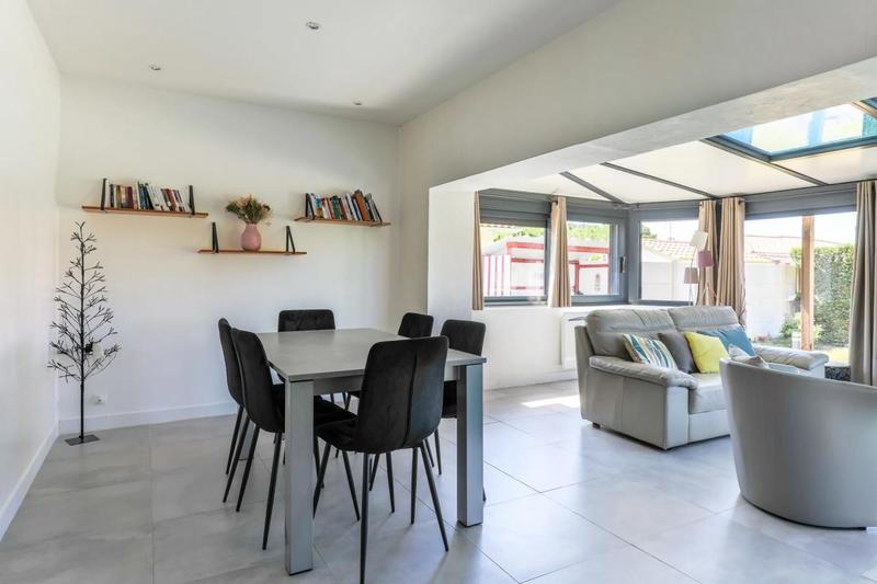 Maison - 120 m² - 5 pièces