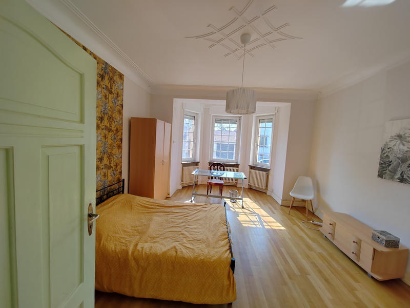 Maison - 170 m² - 8 pièces