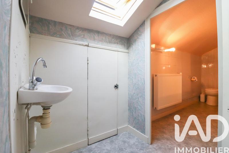 Maison - 302 m² - 10 pièces