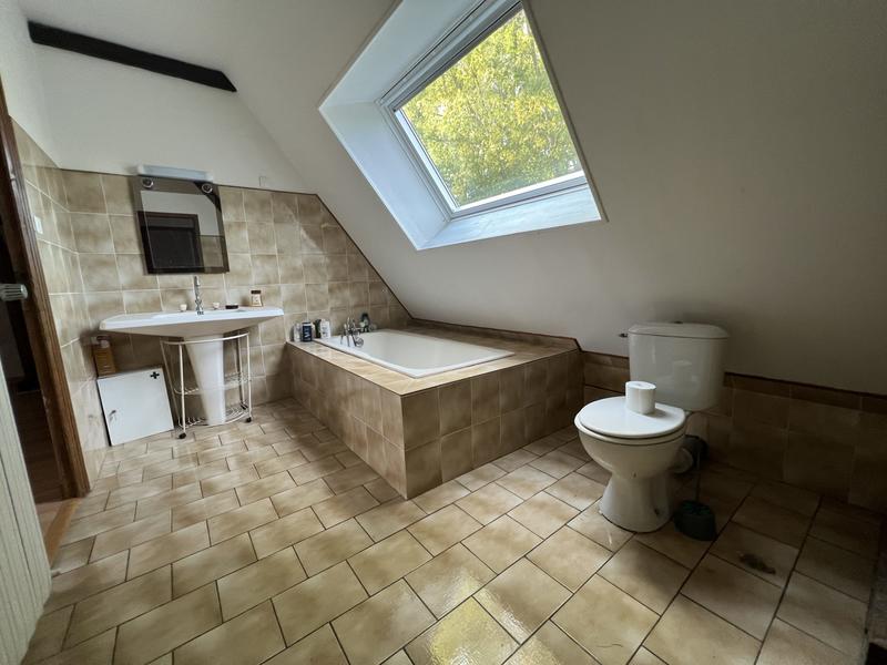 Maison - 179 m² - 7 pièces