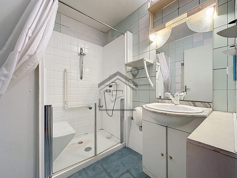 Appartement - 79 m² - 4 pièces