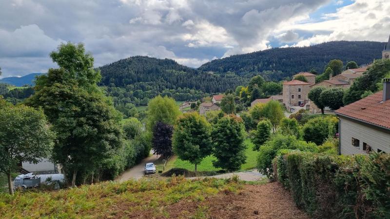 Terrain constructible - 1 396 m²