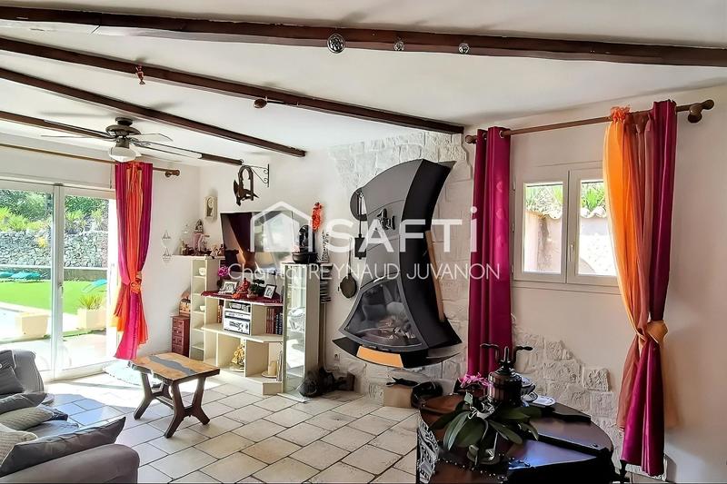 Maison - 110 m² - 4 pièces