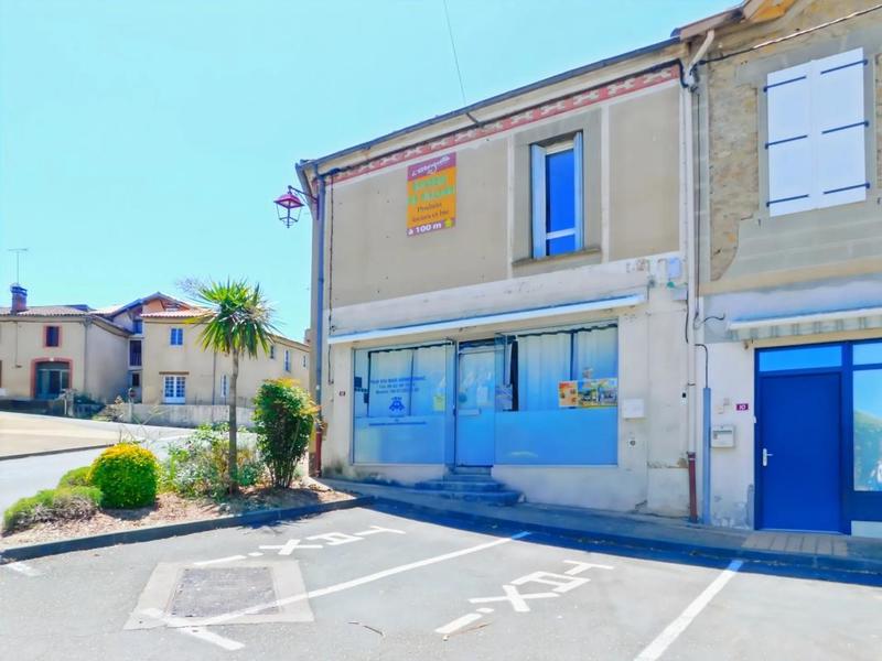 Maison - 210 m² - 6 pièces