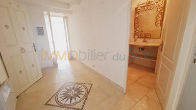 Appartement - 85 m² - 3 pièces