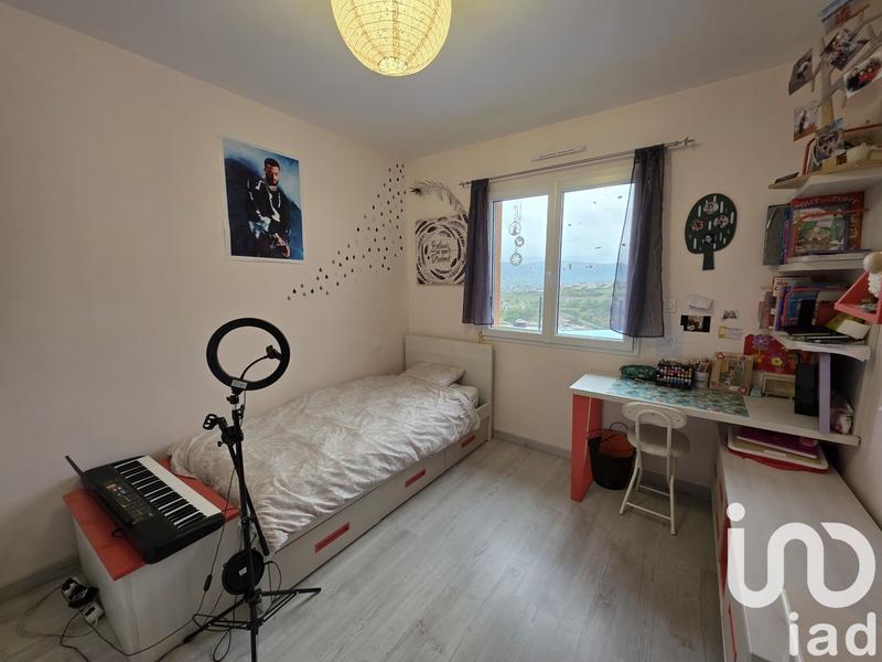 Maison - 92 m² - 4 pièces