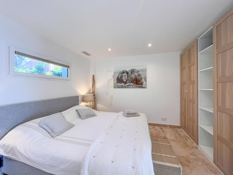 Appartement - 98 m² - 3 pièces